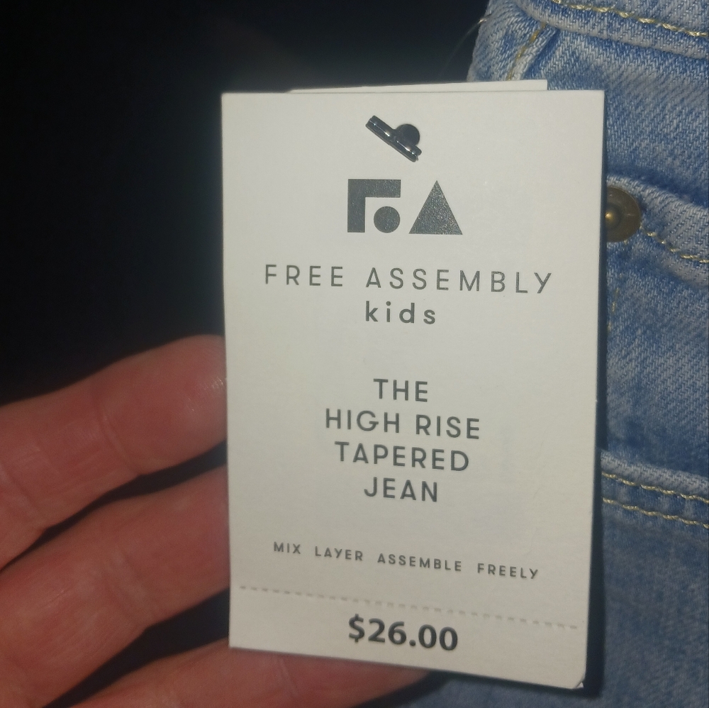 Free Assembly Denim High-Rise Jeans - Picture 4 of 6